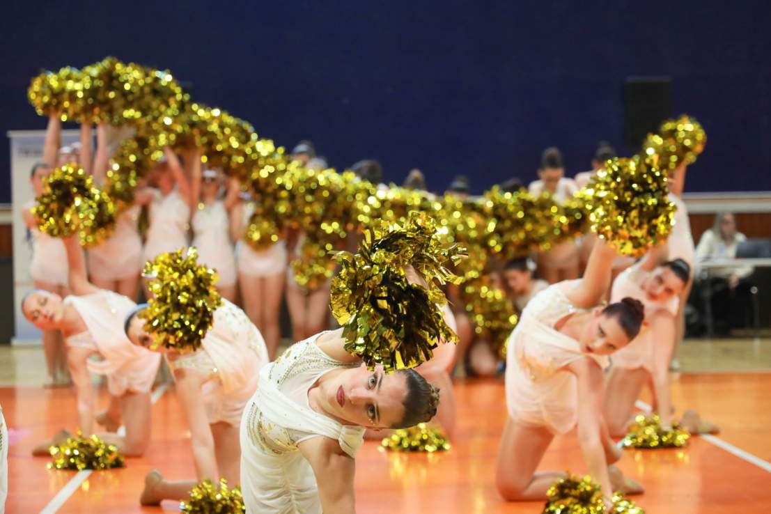 Photographie du championnat régional de twirling bâton en Bourgogne-Franche-Comté Givry Starlett Club"